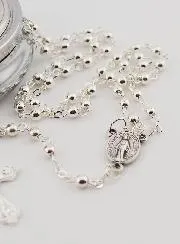 Set Rosenkranz und Dose Mutter Gottes von Tschenstochau