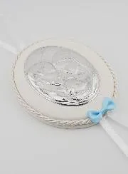 Taufgeschenk für Junge – Medaillon für Babywiege Heilige Familie