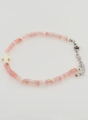 Armband mit Kreuz und Steinen aus Rosa Glas