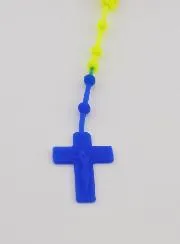 Bunter Kinderrosenkranz in Neonfarben