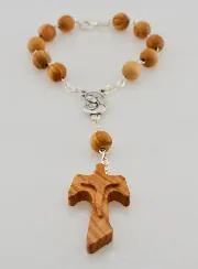 Zehner Rosenkranz aus Olivenholz – Tau-Kreuz