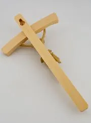 Kruzifix aus Naturbelassener Geschwungener Linde – 22cm