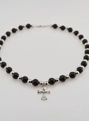 Religiöse Halskette aus Schwarzem Achat und Kreuz