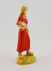 Krippenfigur Frau mit Korb – 6 cm