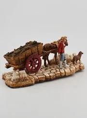 Krippenfigur Holzfäller mit Karren – Höhe 6 cm