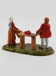 Krippenfigur Gemüsehändler und Kundin – 6 cm