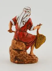 Krippenfigur Fischer mit Kescher – 6cm