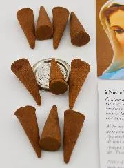 Weihrauch-Kegel Gebet für den Frieden