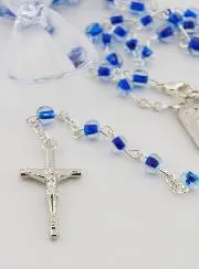 Kinderrosenkranz blaue Perlen Bonbon Dose